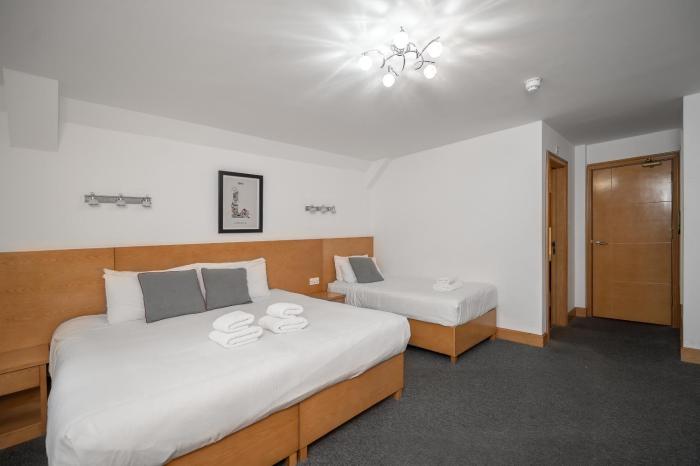 flexistay aparthotel sutton