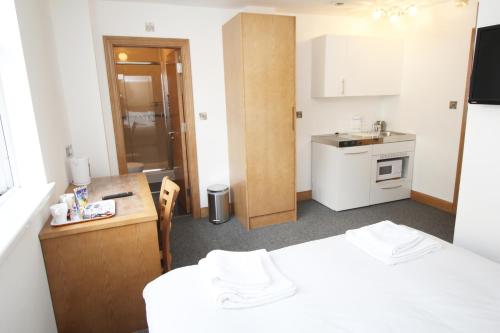 flexistay aparthotel sutton
