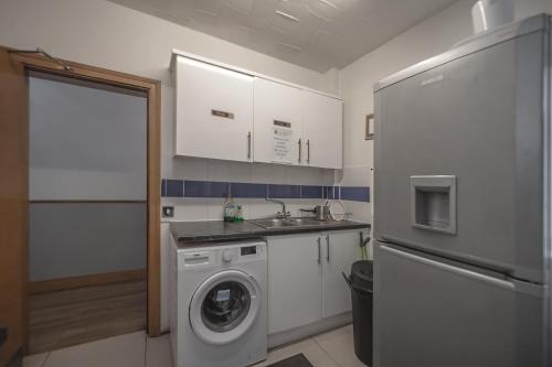 flexistay aparthotel sutton