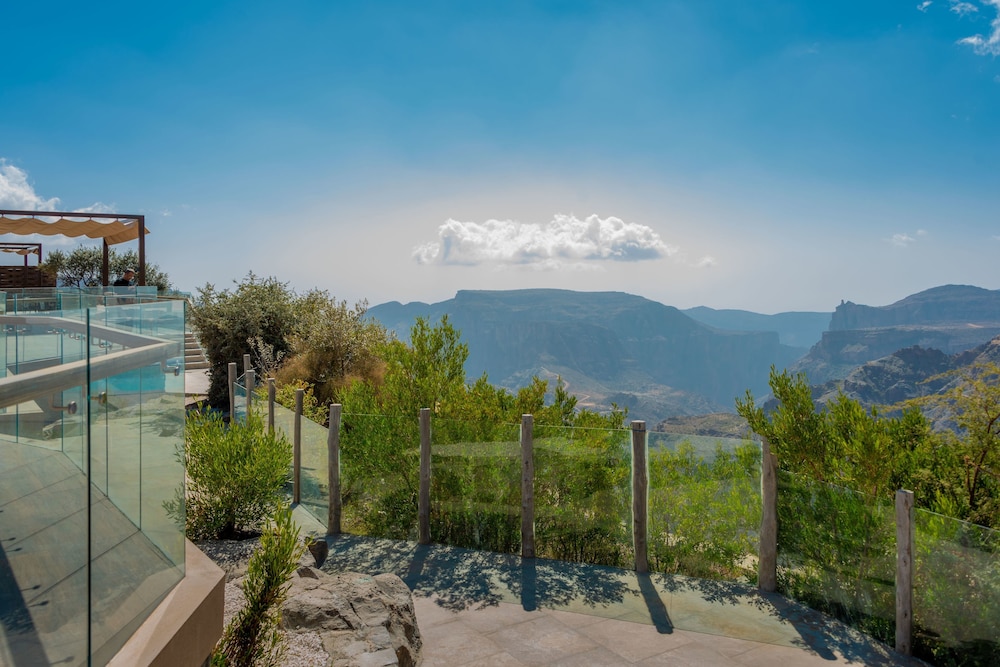 sahab resort and spa