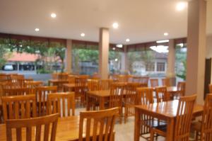 dhyanapura 2 hotel