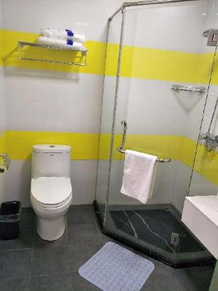 7 days inn nanjing jiangjun avenue hehai university metro station