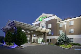holiday inn express yreka shasta area by ihg