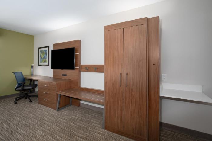 holiday inn express yreka shasta area by ihg