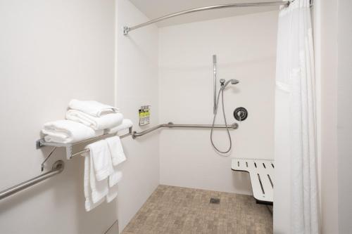 holiday inn express yreka shasta area by ihg