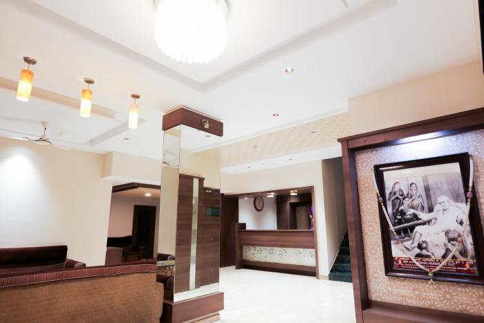 hotel laxmibai palace