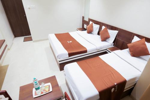 hotel laxmibai palace