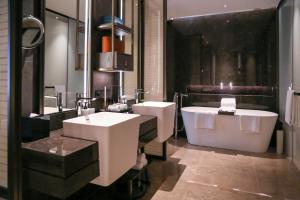 intercontinental xian hi tech zone