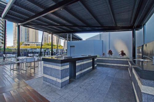 private apartments in circle on cavill