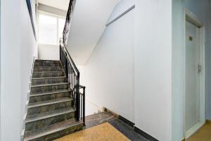 collection o hotel blueberry near 7d voyage