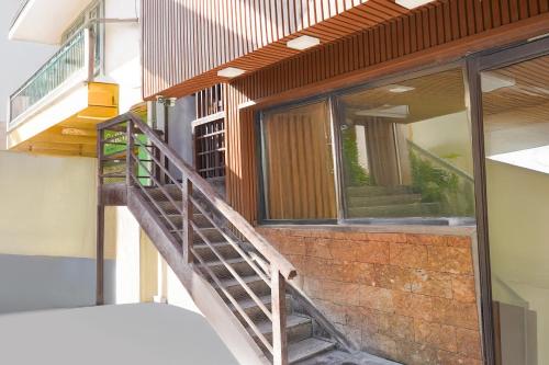 collection o hotel blueberry near 7d voyage