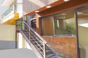 collection o hotel blueberry near 7d voyage