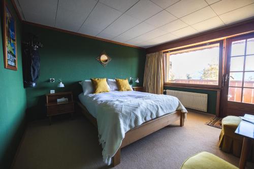 Colorado Riders Chalet,Route Des Barzettes 2 3963 Crans-Montana,Route Des Barzettes,3 star