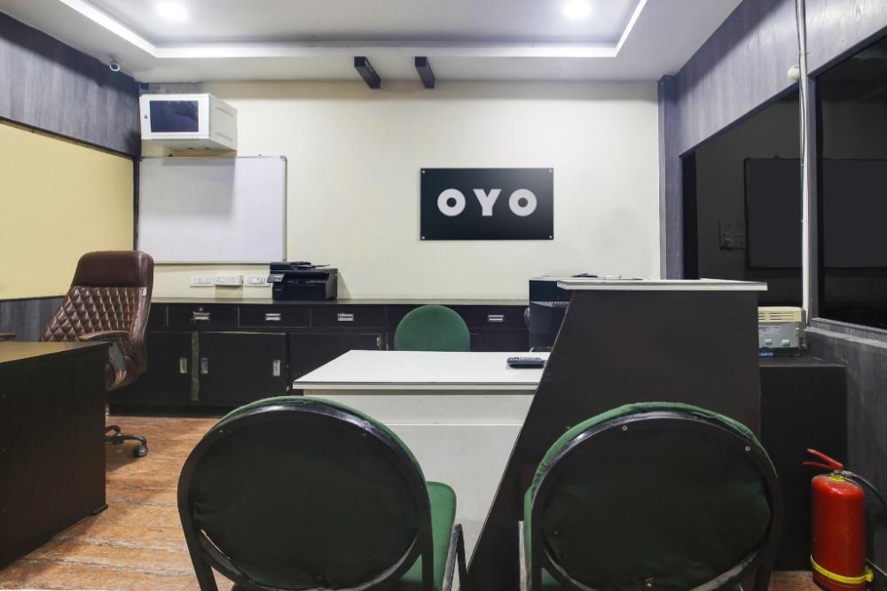 hotel o anuguna tulasi grand near jntu university hyderabad