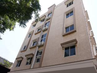 hotel o anuguna tulasi grand near jntu university hyderabad