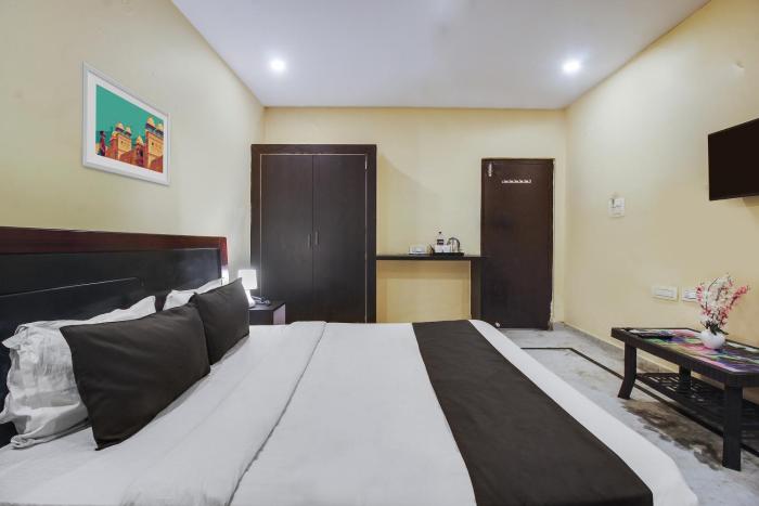 hotel o anuguna tulasi grand near jntu university hyderabad