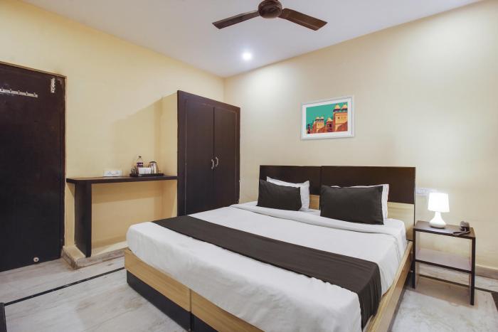 hotel o anuguna tulasi grand near jntu university hyderabad