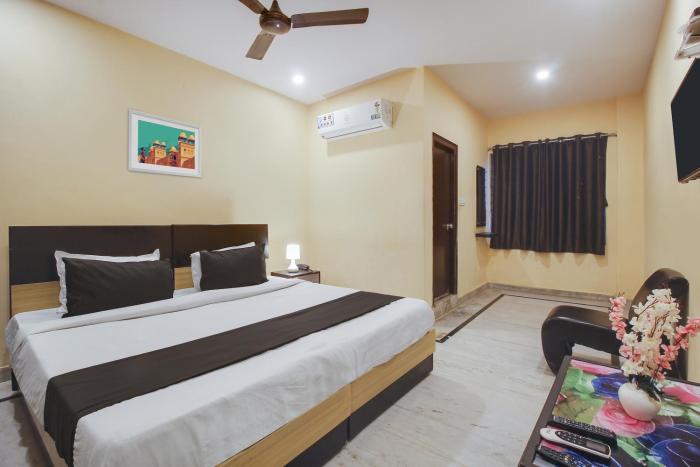 hotel o anuguna tulasi grand near jntu university hyderabad