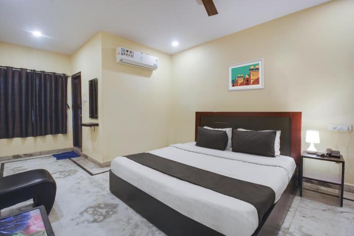hotel o anuguna tulasi grand near jntu university hyderabad