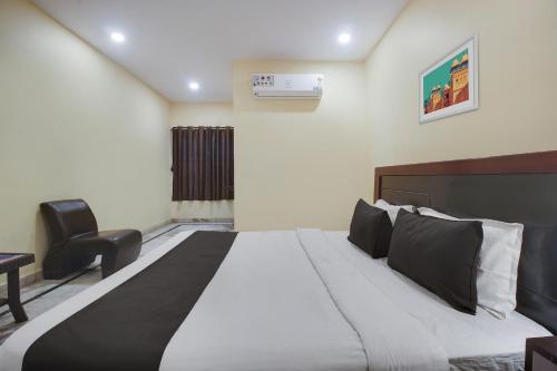 hotel o anuguna tulasi grand near jntu university hyderabad