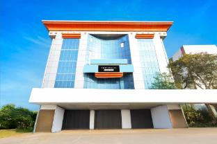 flagship hotel golden park vvg grand near asian satyam mall