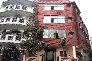 Collection O Ramji 7 Grand Near Tdi Mall,New Delhi>>Delhi,3 star