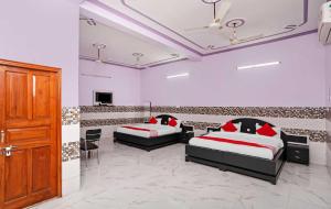 hotel o chaitdeep palace lawn and guest house