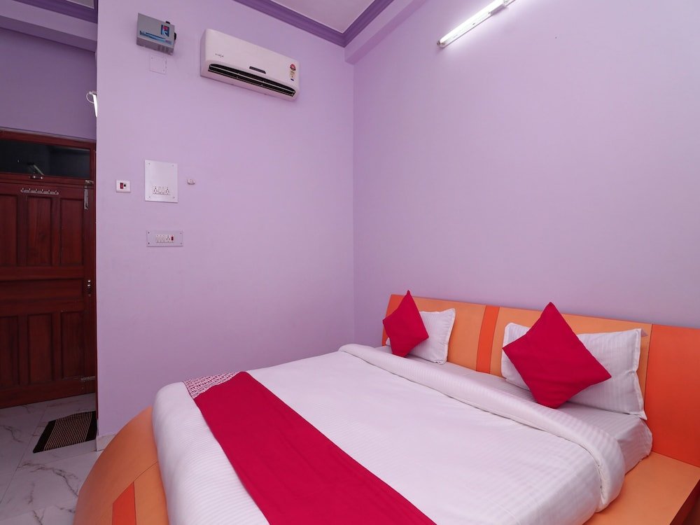 hotel o chaitdeep palace lawn and guest house