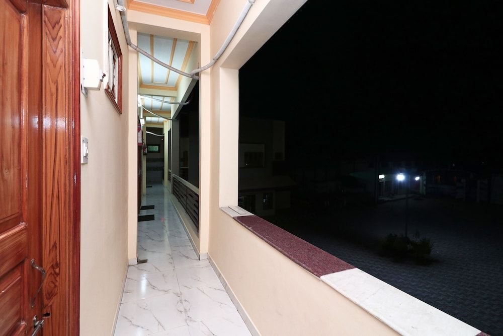 hotel o chaitdeep palace lawn and guest house