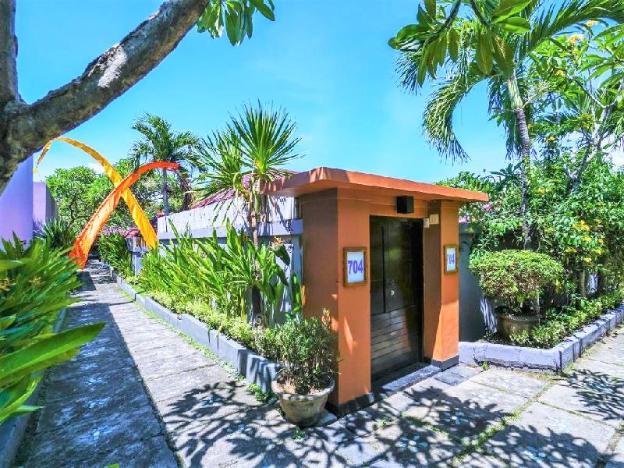 private pool villas in kuta