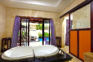 private pool villas in kuta