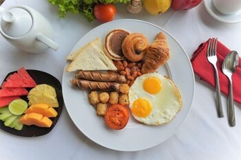 private pool villas in kuta