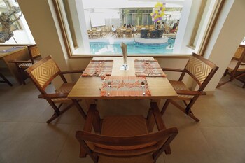 private pool villas in kuta