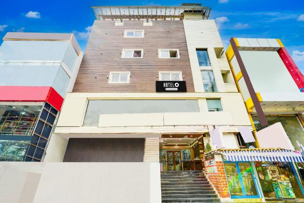 super townhouse mg road near commercial street