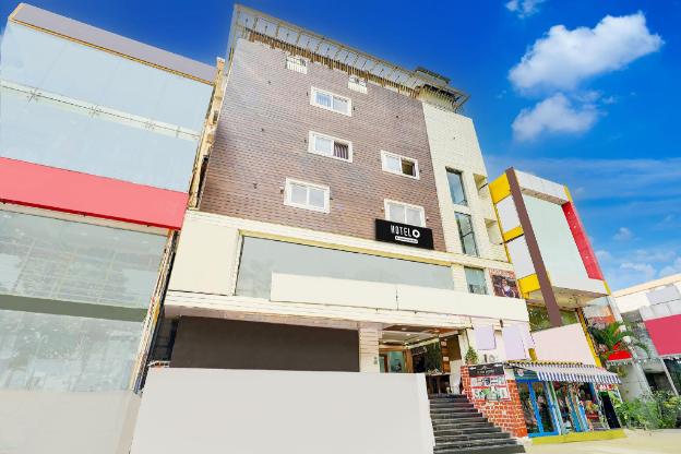 super townhouse mg road near commercial street