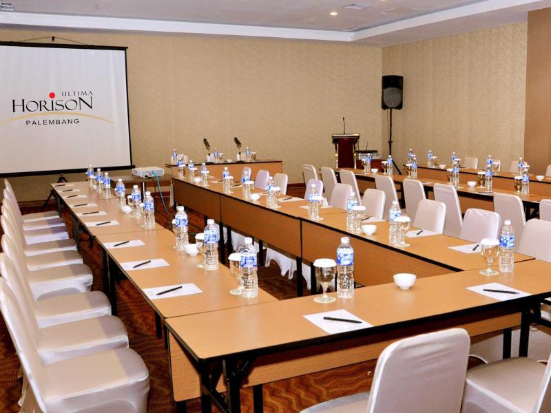 Beston Hotel Palembang,Al-Munawar Arab Village>>Palembang,4 star