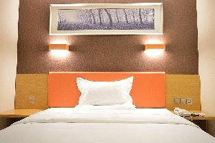 7 days premium shijiazhuang east railway station shenghe plaza