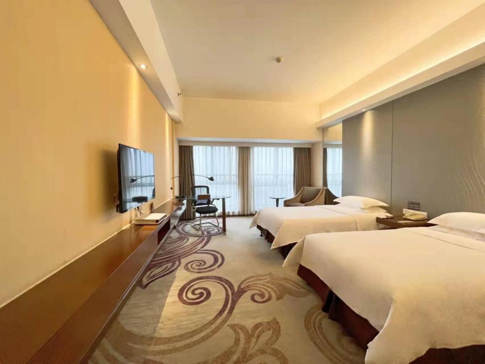 metropolo hotel wuhan jingkai wanda sports center metro station