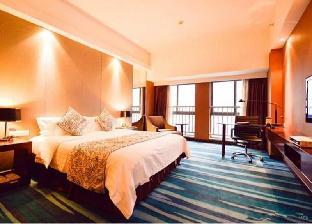 metropolo hotel wuhan jingkai wanda sports center metro station