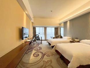 metropolo hotel wuhan jingkai wanda sports center metro station