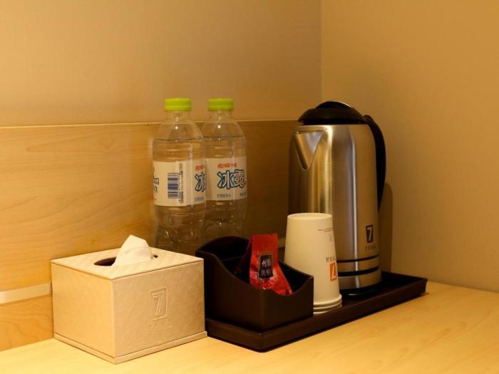 7 days premium jinan west station