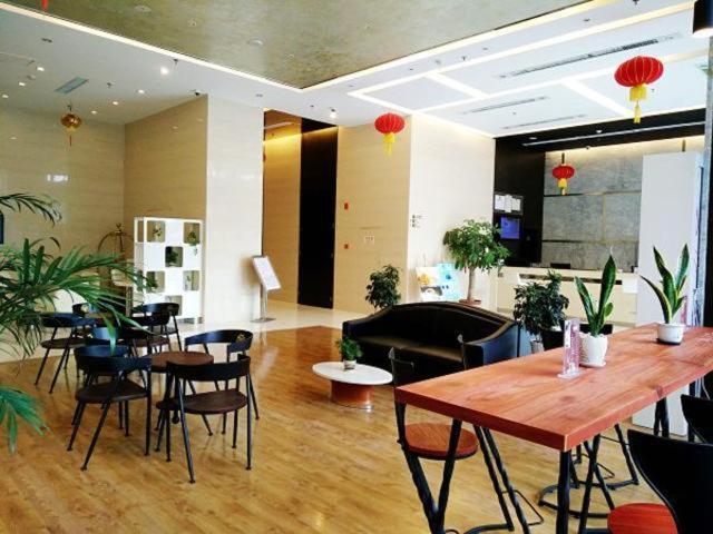metropolo jinjiang wanda plaza hotel