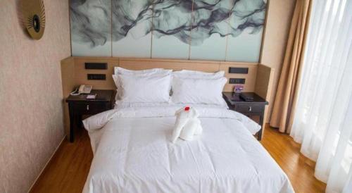 metropolo hotel kunshan jinying international kun opera theater