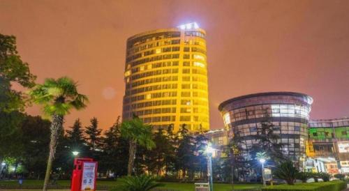 metropolo hotel kunshan jinying international kun opera theater