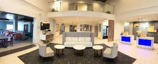 holiday inn express hotel and suites greenville by ihg