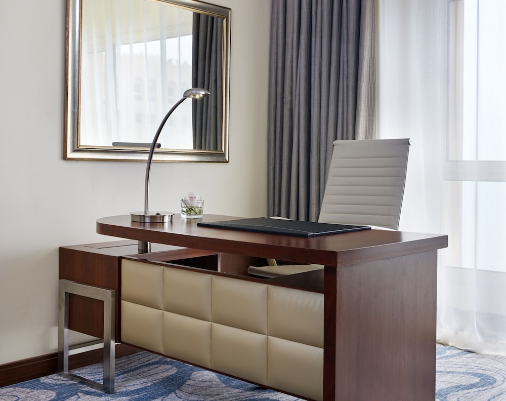 intercontinental doha hotel