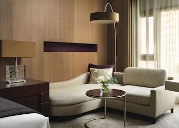 intercontinental doha hotel