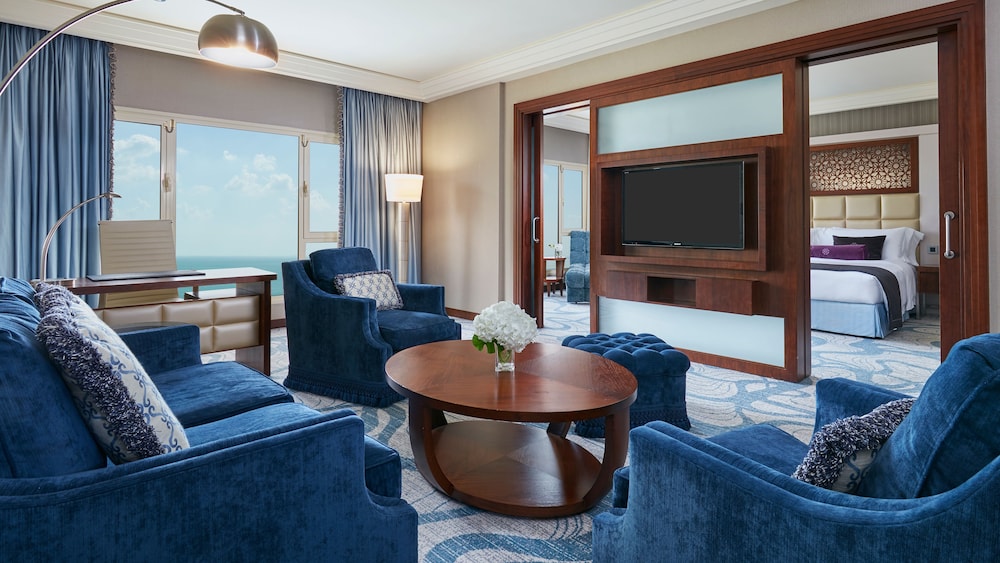 intercontinental doha hotel