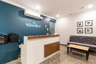 silver key huda star mall near appu ghar