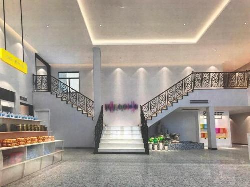 7 days inn zhuhai eyudao bohuang home furnishing baitenghu